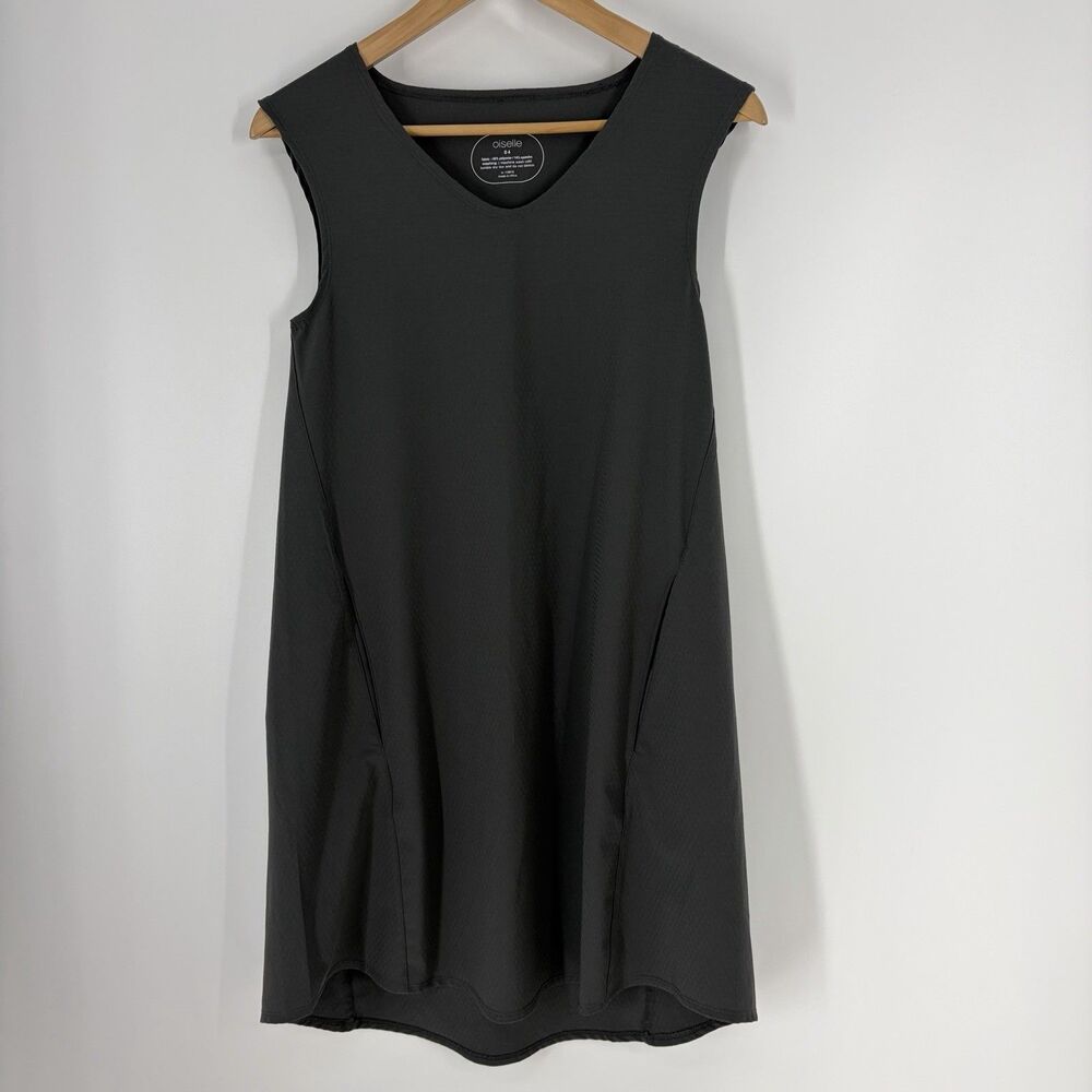 Oiselle Dress Womens Size 4 Gray Sleeveless Performance Tennis Pockets Shift